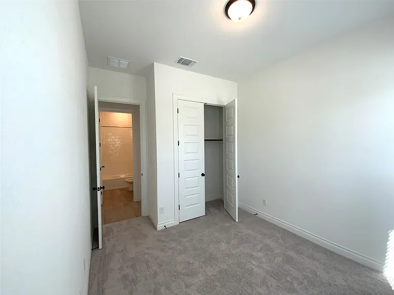 358 Darley Oak Dr — Photo 21