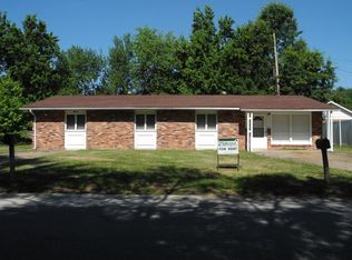 202 S Gray Dr #B, Carbondale, IL 62901