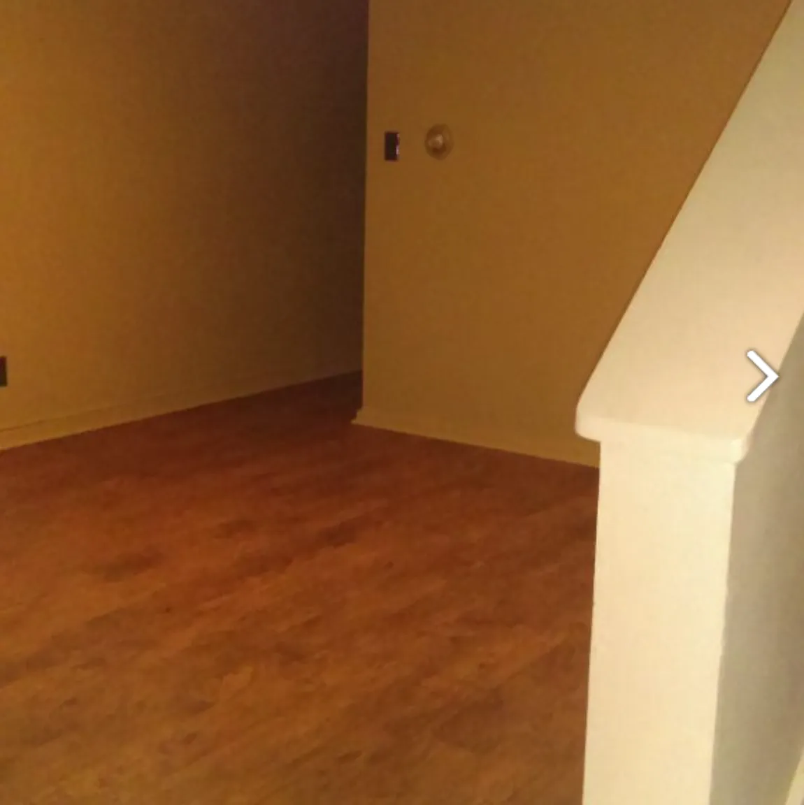 4 bed, 950 sqft, $1,200 — Photo 4