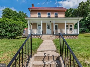 12 Mountain St, Mount Holly Springs, PA 17065