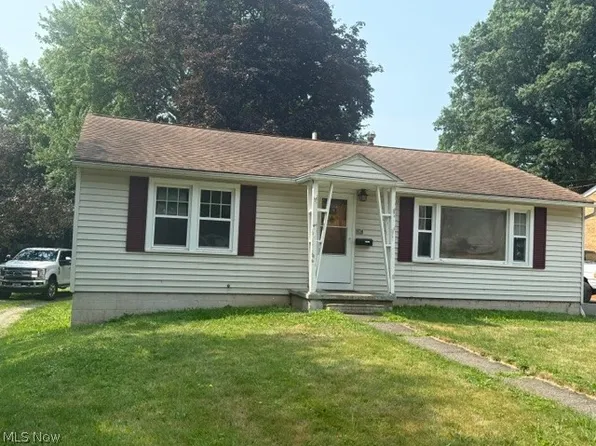 273 Simcox St, Wadsworth, OH 44281
