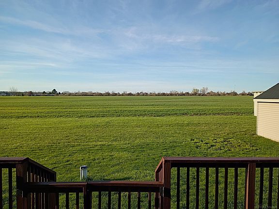 3rd image of 5688 Galbraith Line Rd