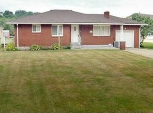 111 Watt Rd, Jeannette, PA 15644