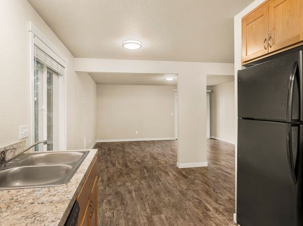 Willamette Pointe, 1570-1590 James St #1590D, Woodburn, OR 97071