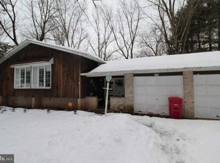 613 Linnet Rd, Norristown, PA 19403