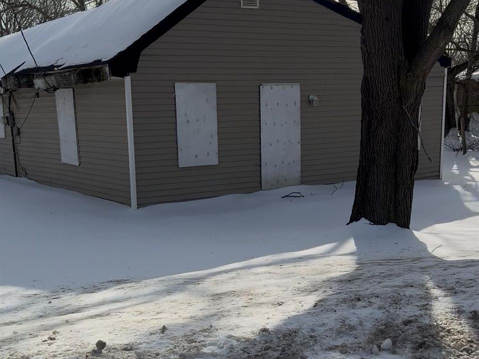 1st image of 182 Frowein Road