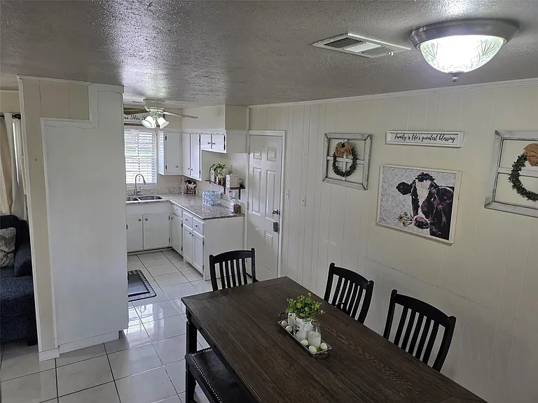 10315 Carthage Dr — Photo 7