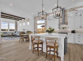 2523 E Presidio St, Mesa, AZ 85213