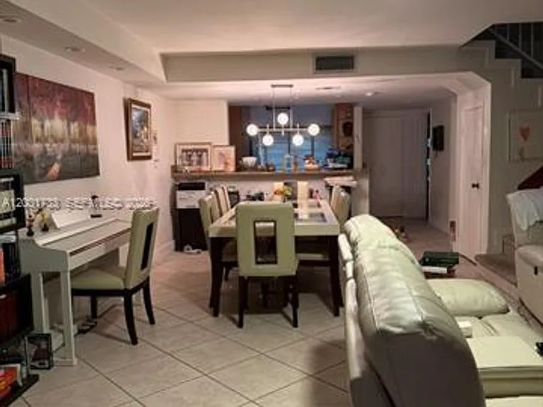 2661 NE 164th St #Townhouse 40 — Photo 10