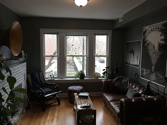 2nd image of 5359 N Damen Ave #2