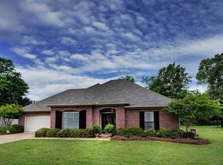 102 Laurel Ridge Rd, Canton, MS 39046