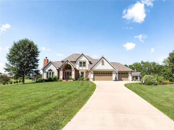 200 Tarble Rd, Marshall, IL 62441