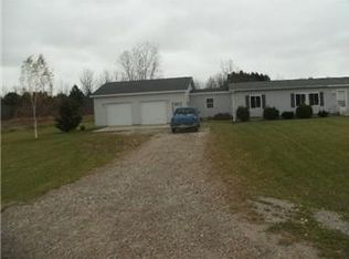 6452 Marathon Rd, Otter Lake, MI 48464