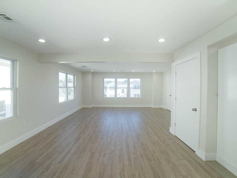 1064 William St Elizabeth NJ Zillow