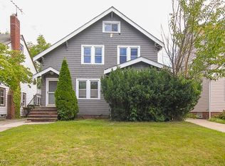967 Pembrook Rd, Cleveland Heights, OH 44121