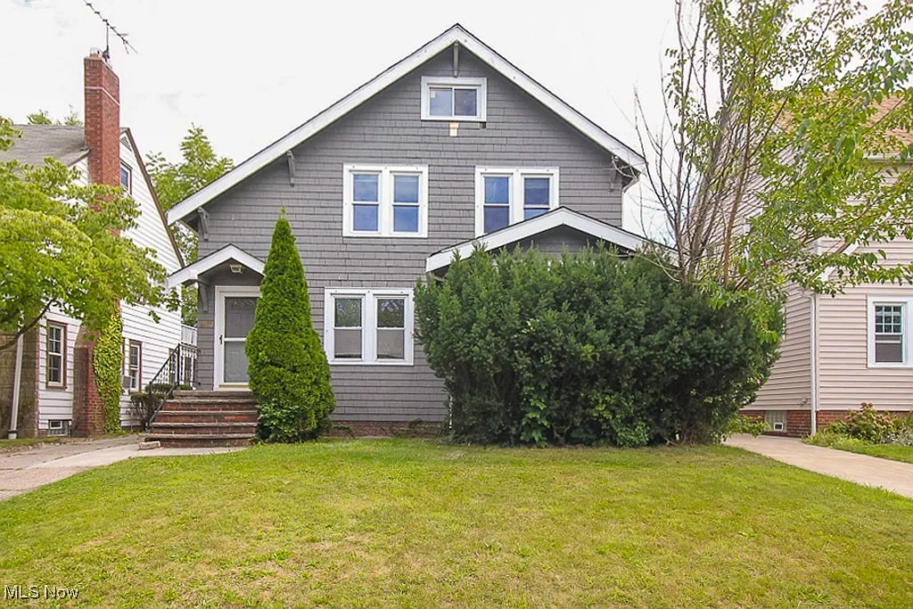 967 Pembrook Rd photo 1