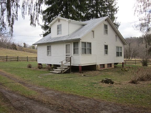 3rd image of 20412 Souder Ln