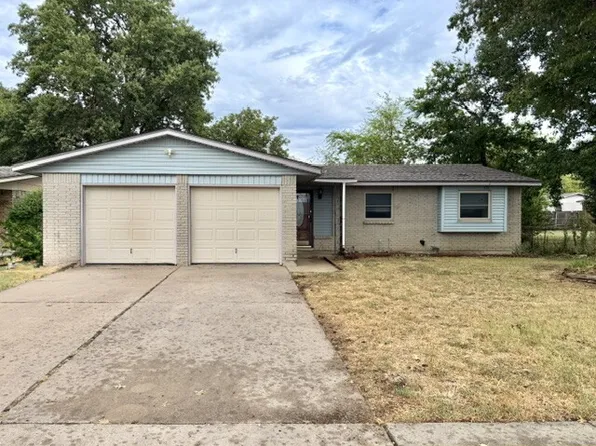 12027 E 26th St, Tulsa, OK 74129