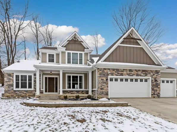 855 Howell Dr, Newark, OH 43055