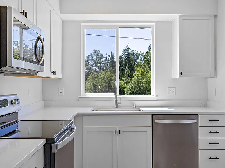 Modern Luxury Awaits at 4030 Dewey Road Brand New 2-Bedroom Townhomes with Private Garages! — Photo 27