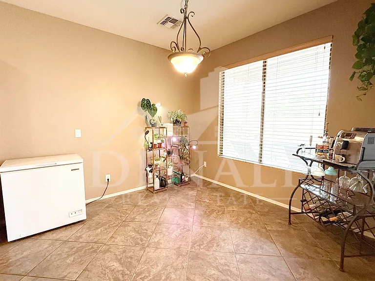 3622 E Morning Star Ln — Photo 7