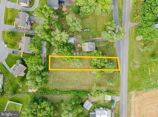 2 Town Hall Rd, Mc Gaheysville, VA 22840