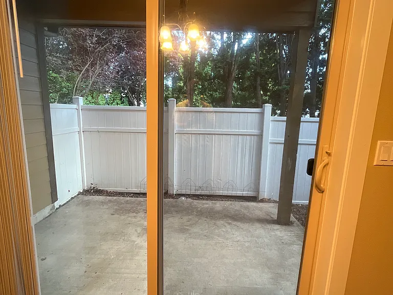 6839 NE 124th Ave — Photo 21