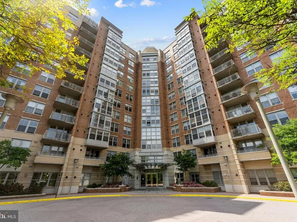 11800 Sunset Hills Rd Unit 209, Reston, VA 20190