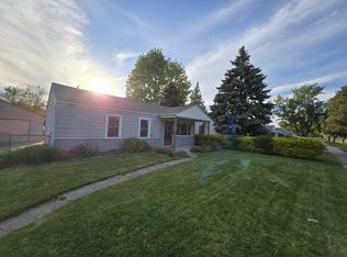 25635 Hayes Blvd, Warren, MI 48089