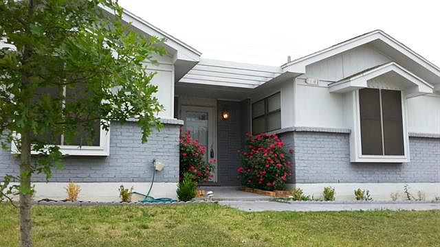 1st image of 7941 Bonnie Cir