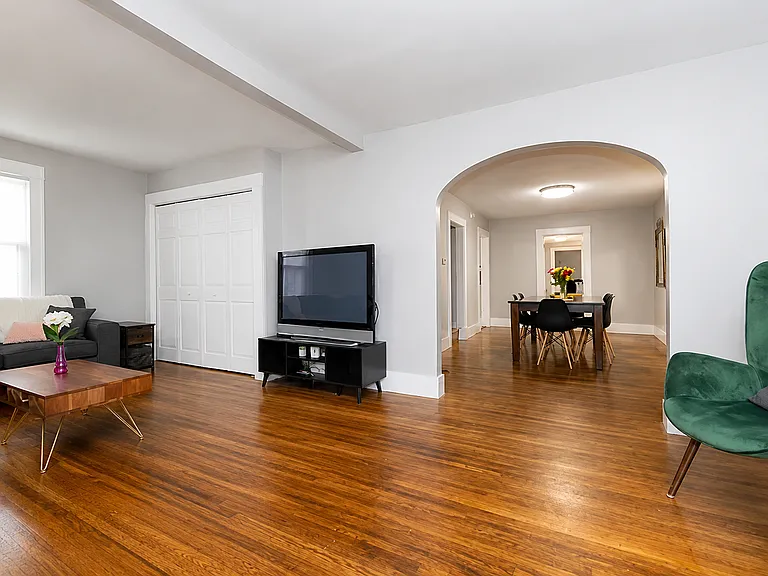 433 Atwood St — Photo 4