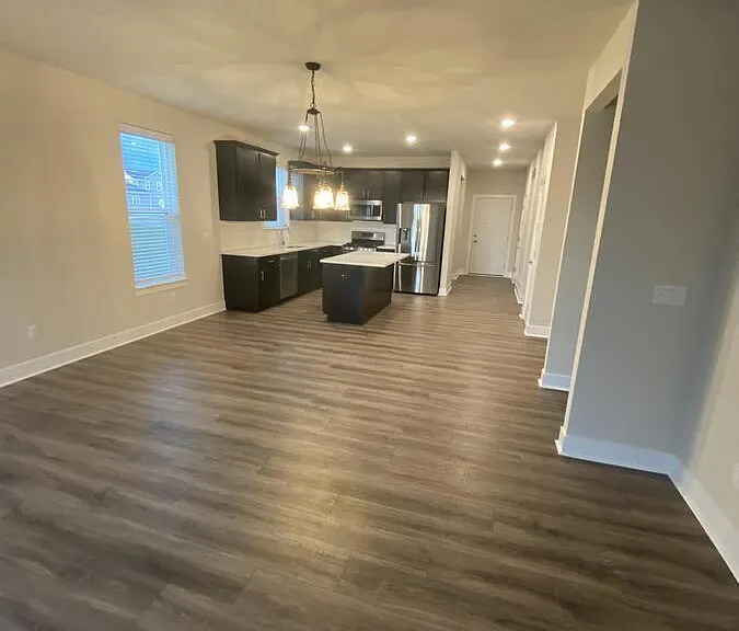 265 Farmstead Dr — Photo 3
