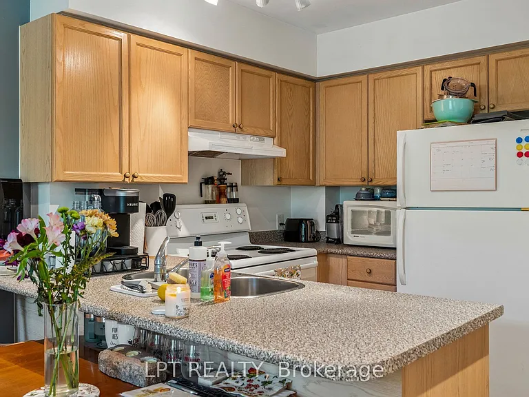 7 Shank St #704 — Photo 17