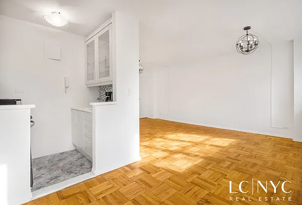 Sold by Keller Williams NYC | media 21