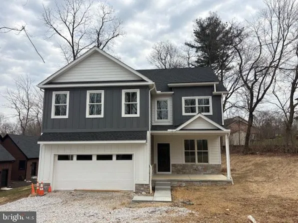 731 Locust Grove Rd, York, PA 17402