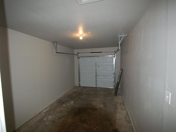 2nd image of 5525 Volder Dr