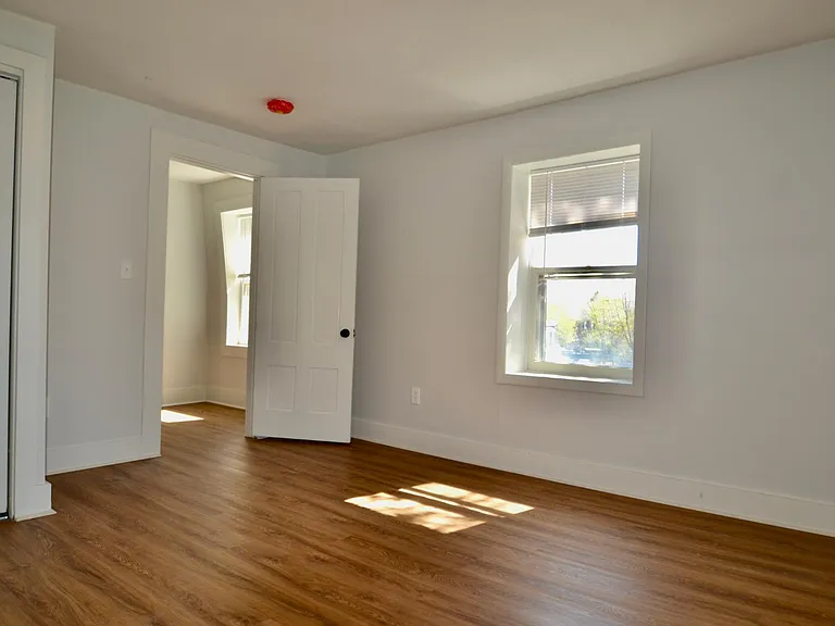 63 Cherry St #2R — Photo 13