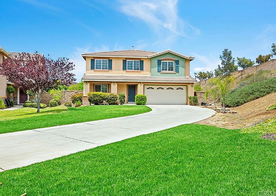 1st image of 45008 Thalia Ln