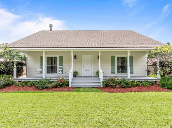 11915 Sage Dr, Baton Rouge, LA 70818