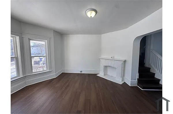 Building Photo - 3300 W 98th St #5