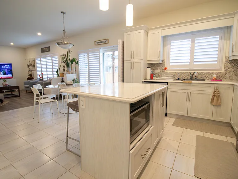 3620 Thunder Bay Rd — Photo 4