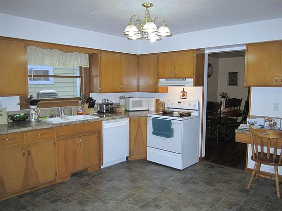 Country style kitchen