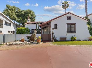 11146 Huston St, North Hollywood, CA 91601