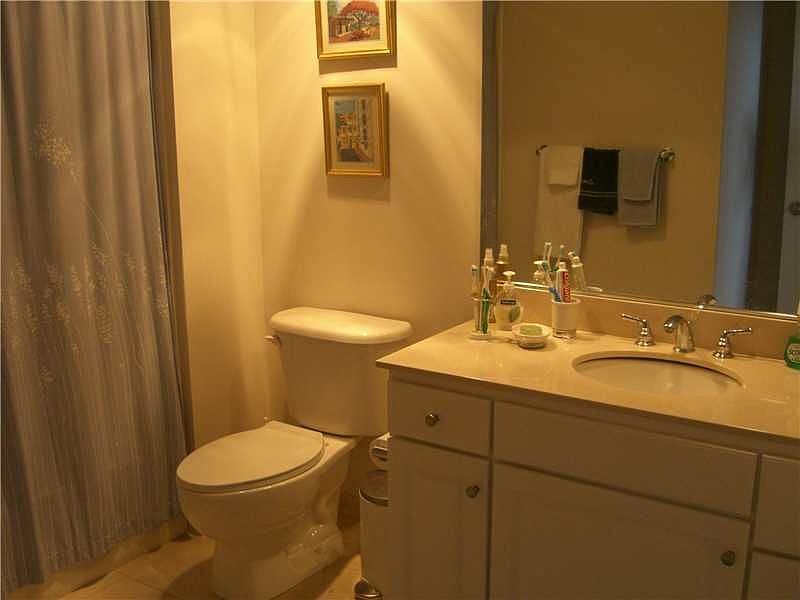 1st image of 2000 N Bayshore Dr APT 426