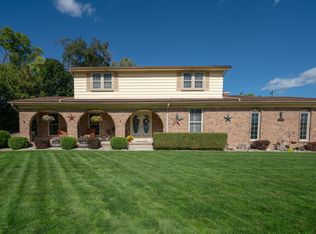 35665 Marty Dr, Clinton Township, MI 48035