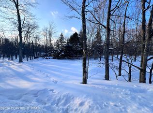 1363 Winding Way, Tobyhanna, PA 18466