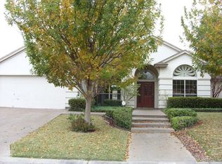 8126 Purtzer Dr, Laredo, TX 78045