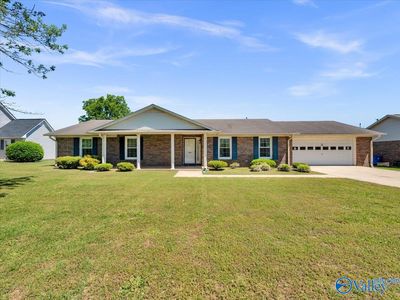 404 Crutcher Cir, Athens, AL, 35611