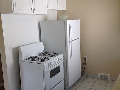 4th image of 28936 Dawson St