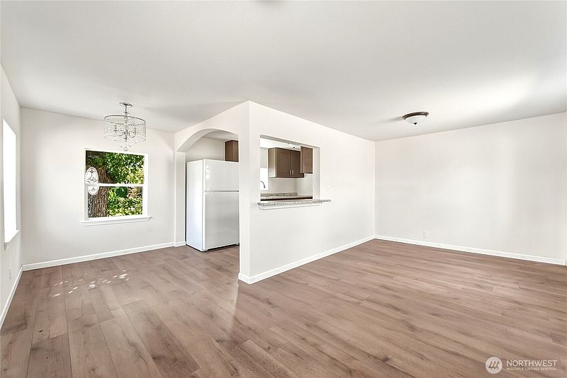 2nd image of 817 Perkins Street
